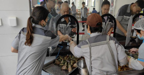 五月五,過(guò)端午 五月五,過(guò)端午